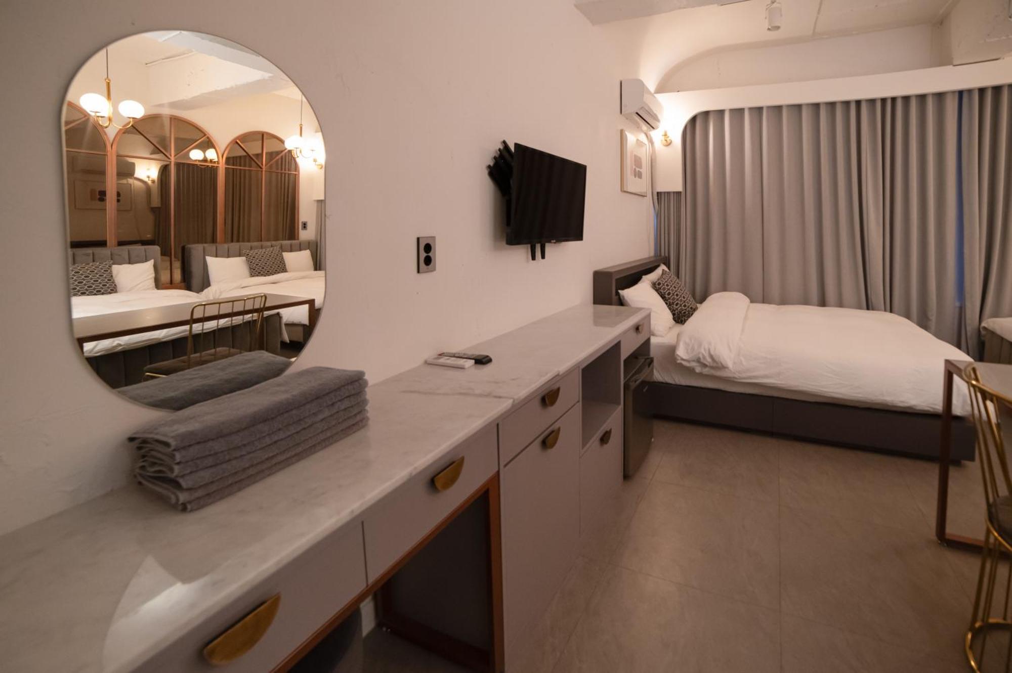Bed & Breakfast Cloud Hong-dae *