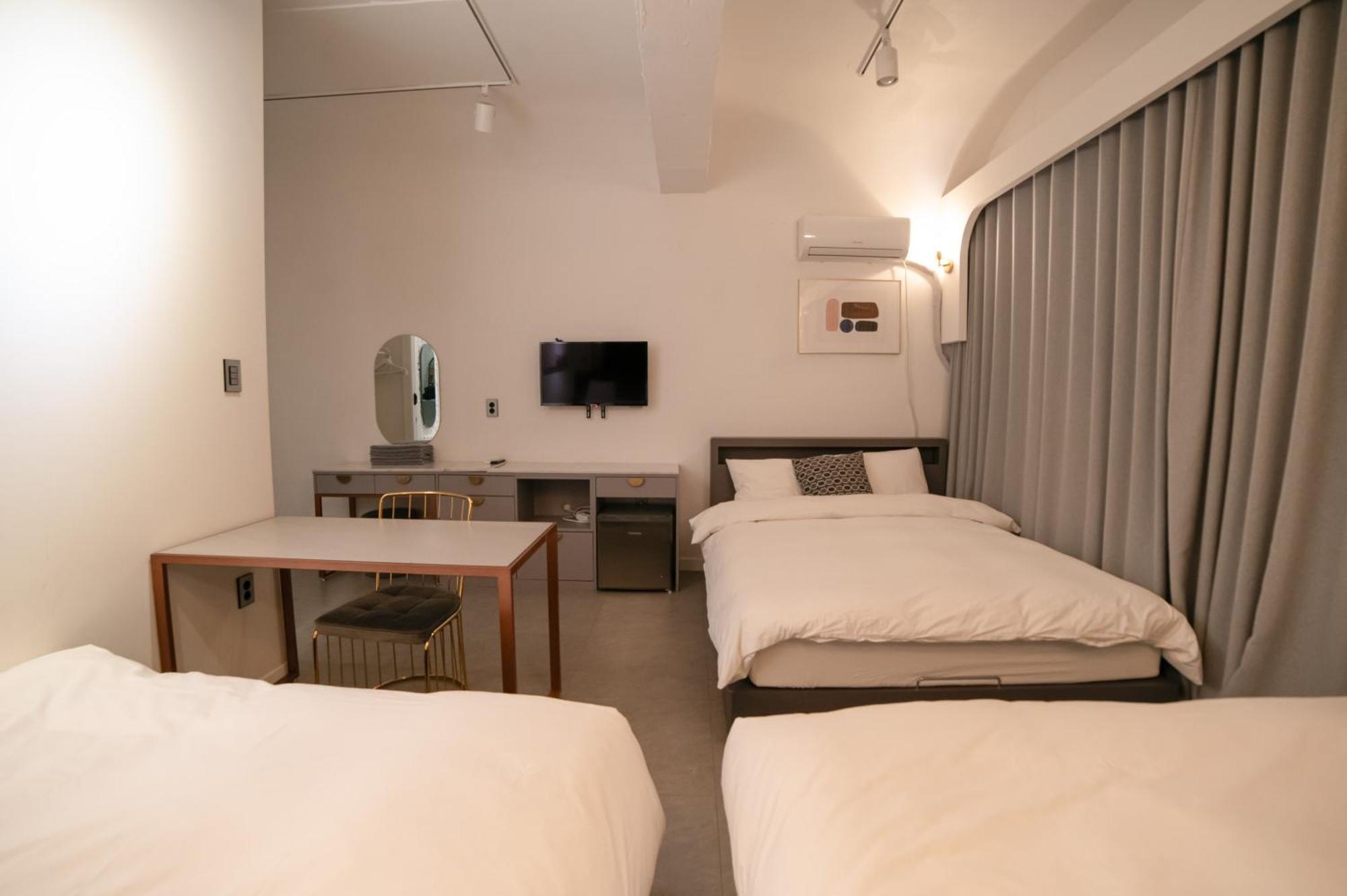 Bed & Breakfast Cloud Hong-dae *
