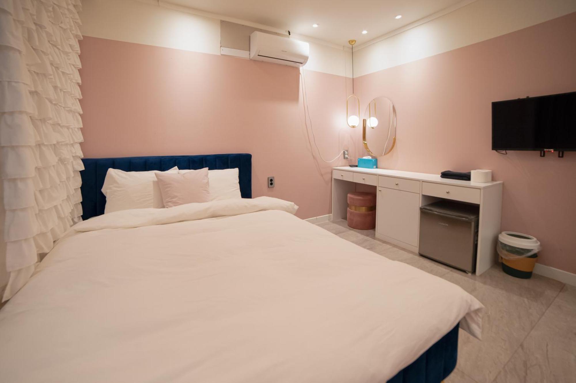 Bed & Breakfast Cloud Hong-dae *